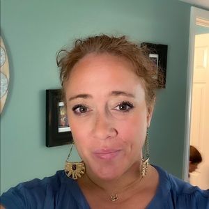 Meet your Posher, Jenni